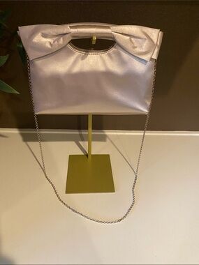 Lulus Elegant Satin Bow Clutch Handbag in Light Champagne color